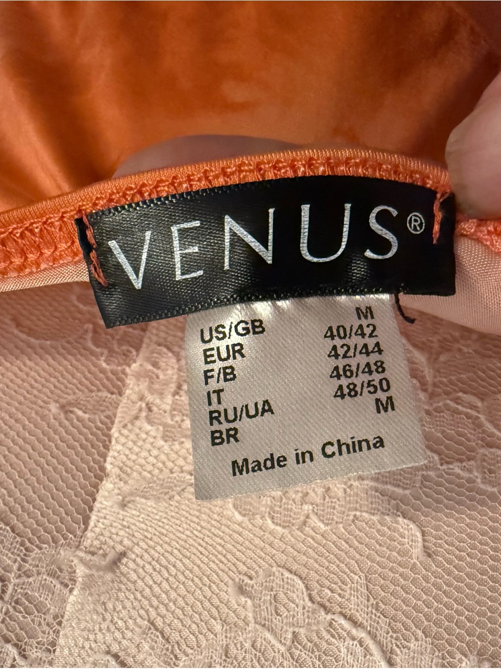 Venus Embellished Orange Crochet Necklace Tank Top M - Picture 4 of 4